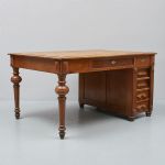 1167 6016 WRITING DESK